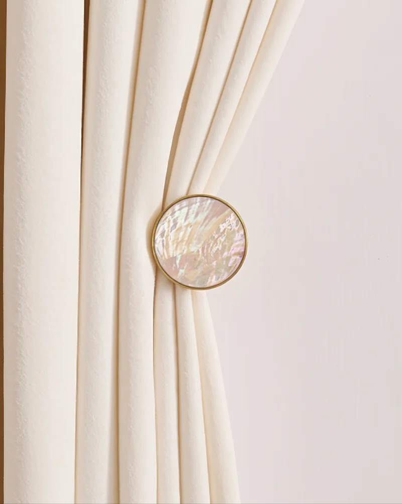 Seashell Curtain Wall Hook