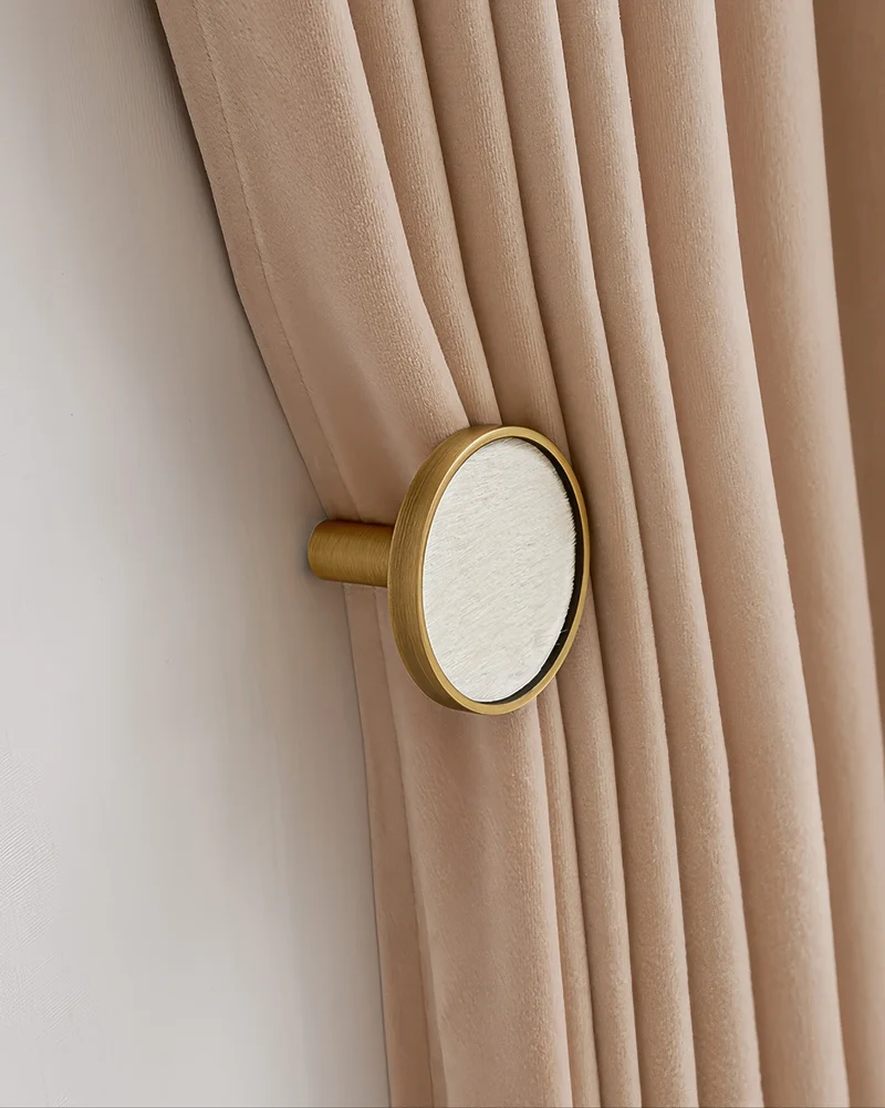 Fur Textured Curtain Wall Hook