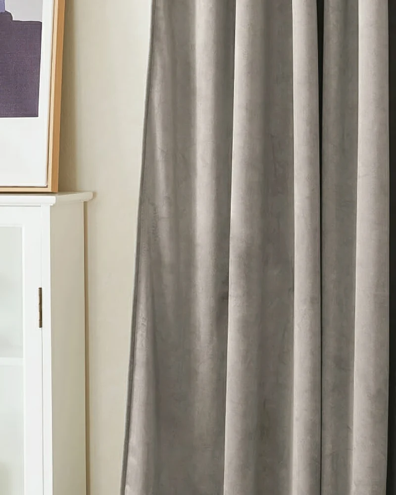 Classic 4 Layers Velvet Heavyweight Soundproof Thermal 100% Blackout Custom Curtain