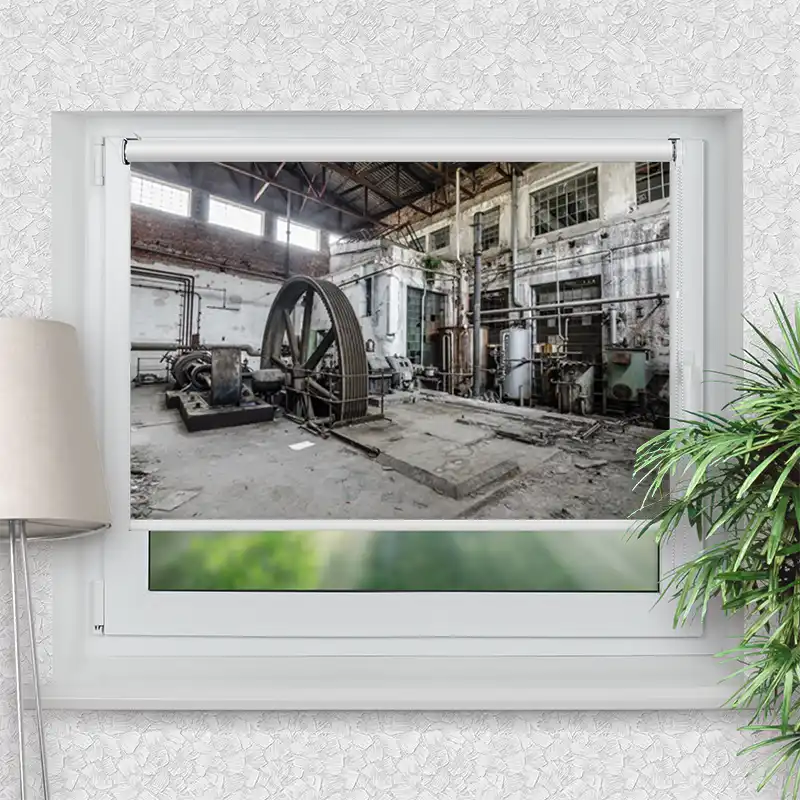 Klemmfix Rollo "Grosses Rad In Verlassener Fabrik" | Motiv-Klemmrollo