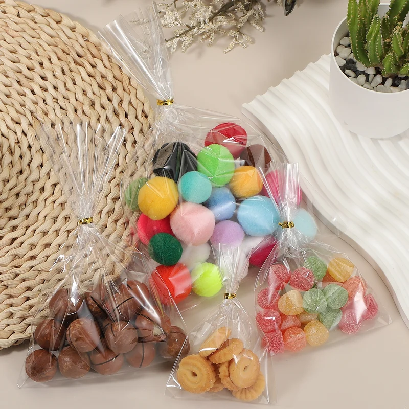 Treat Bags 100 Pcs 9.5x6 Inch Candy Gift Bags with Twist Ties Clear