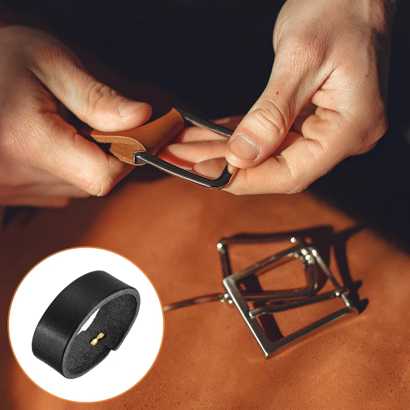4Pcs Leather Belt Loop Keepers, 11.5cm Outer Girth Belt Strap Ring Buckle for DIY Craft Bag Belt Fixing (Black)