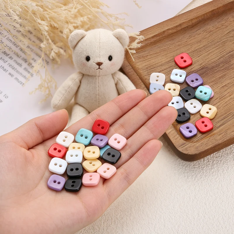 50 Pcs Square Mother of Pearl Buttons 2 Holes 11.5mm for Sewing Crafts Green